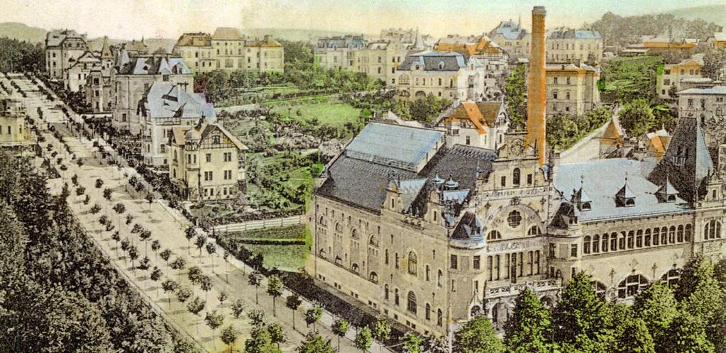 1 1 Radeckého třída dnešní Vítězná ulice na pohlednici vydané kolem roku 1910. Archiv Romana Karpaše.