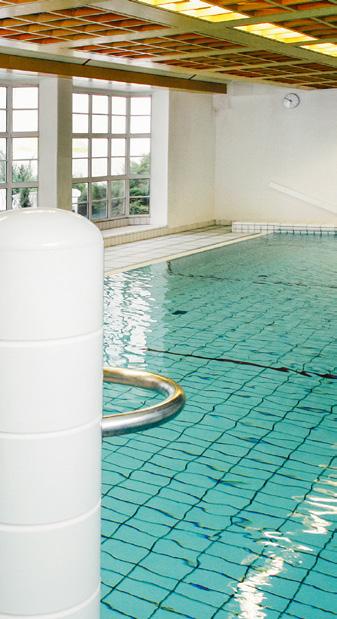 Krásný krytý bazén, sauna, parní lázeň, posilovna, to je jen výčet všech nabízených aktivit v hotelu.