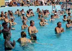 vápníku v kos tech, gynekologické obtíže), inhalace i pitná kúra; přírodní termální jezero v sopečném kráteru (34 C).