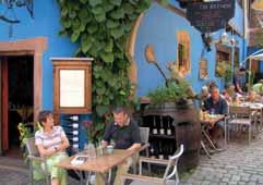 Maďarsko, Francie a Rakousko B Za vínem a gastronomií 64... na sklenku vína v alsaském Riquewihr VÍKENDY ZA VÍNEM A GASTRONOMIÍ Sárvár, wellness, termály a víno Zadunají Pobyt v lázeňském městě Sárvár.