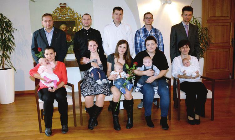 Vítání občánků kunovjan V klenbovém sále Panského dvora slavnostně přivítala v sobotu 19.