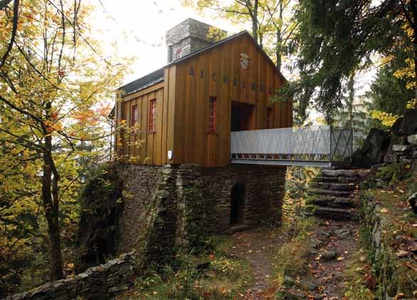 Lesní hrádek Aichelburg Horní Maršov IC Veselý výlet, Horní Maršov, Temný Důl lesní hrádek Aichelburg Velké Tippeltovy Boudy IC Veselý výlet, Horní Maršov, Temný Důl náročnost: střední délka trasy: