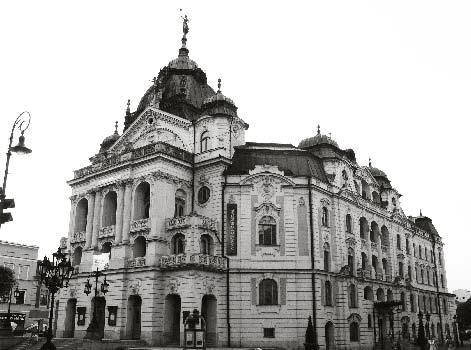 BYLI JSME I JINDE Naše účast na festivalu v Košicích s prvky neobaroka a secese, dne 28. 9. 1899 proběhlo slavnostní otevření divadla.