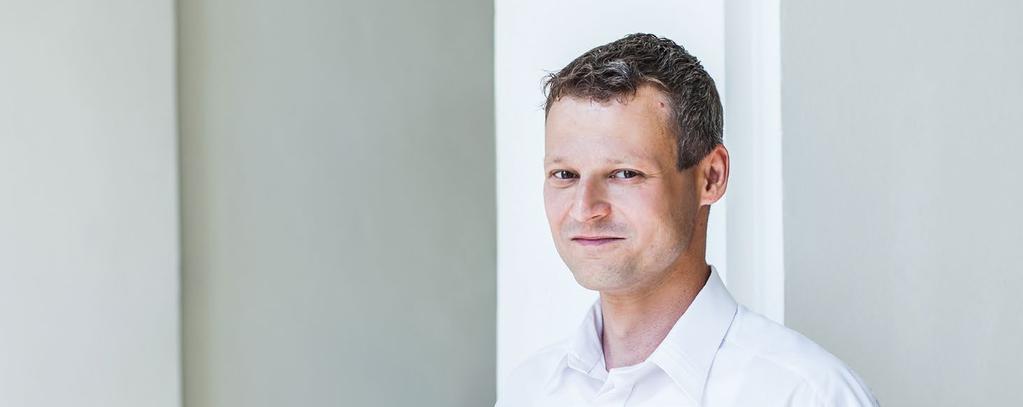ROZVOJ FAKULTY, ORGANIZAČNÍ ZMĚNY A PERSONÁLNÍ STRUKTURA Uplynulý rok 2017 se z pohledu rozvoje, na rozdíl od let minulých, během nichž vznikala nová fakultní pracoviště a infrastruktury pro vědu,