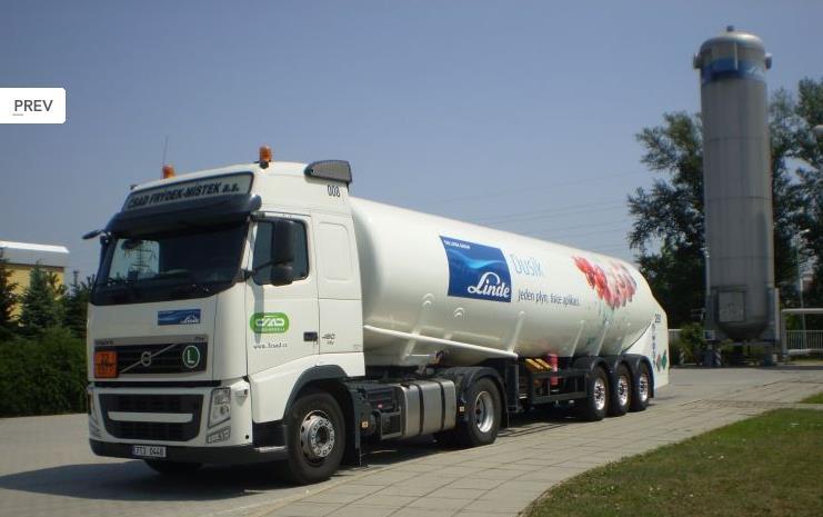 Funkce erytrocytů transport kyslíku transport CO 2 (23 %) viskozita Hb = nárazník (35 %) hemokoagulace marginalizace trombo membrány