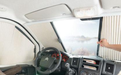 GFK STŘEŠNÍ RÁMOVÁ OKNA Používáme pouze