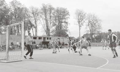PŘEŠTICKÉ NOVINY LISTOPAD 12 Výsledky oddílu národní házené TJ Přeštice Jak si vede oddíl národní házené TJ Přeštice s deseti družstvy v soutěžích.