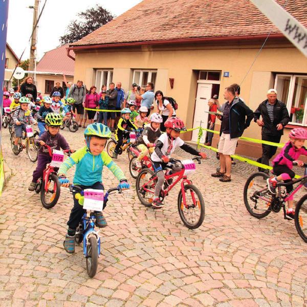 Zároveň je družstvo Ergotep, d.i. prezentováno jako,,partner akce. 1. Zrakový screening Jedná se o preventivní vyšetření zraku dětí ZŠ a MŠ.