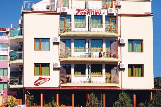 POMORIE Hotel TOKALIEV RAŇAJKY OVERENÁ KVALITA POLPENZIA ZA DOPLATOK PLÁŽ 100m Popis, poloha: Hotel TOKALIEV je vzdialený od malebného centra