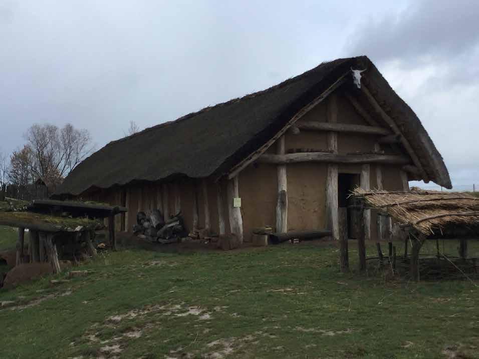 archeopark pravěku všestary Studenti primy navštívili v druhé polovině listopadu Archeopark pravěku Všestary.