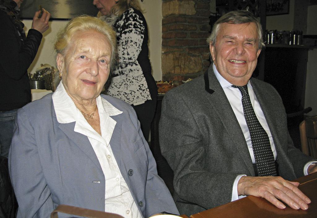Paní profesorka MUDr. Jana Pařízková a profesor Jan Čulík 21.