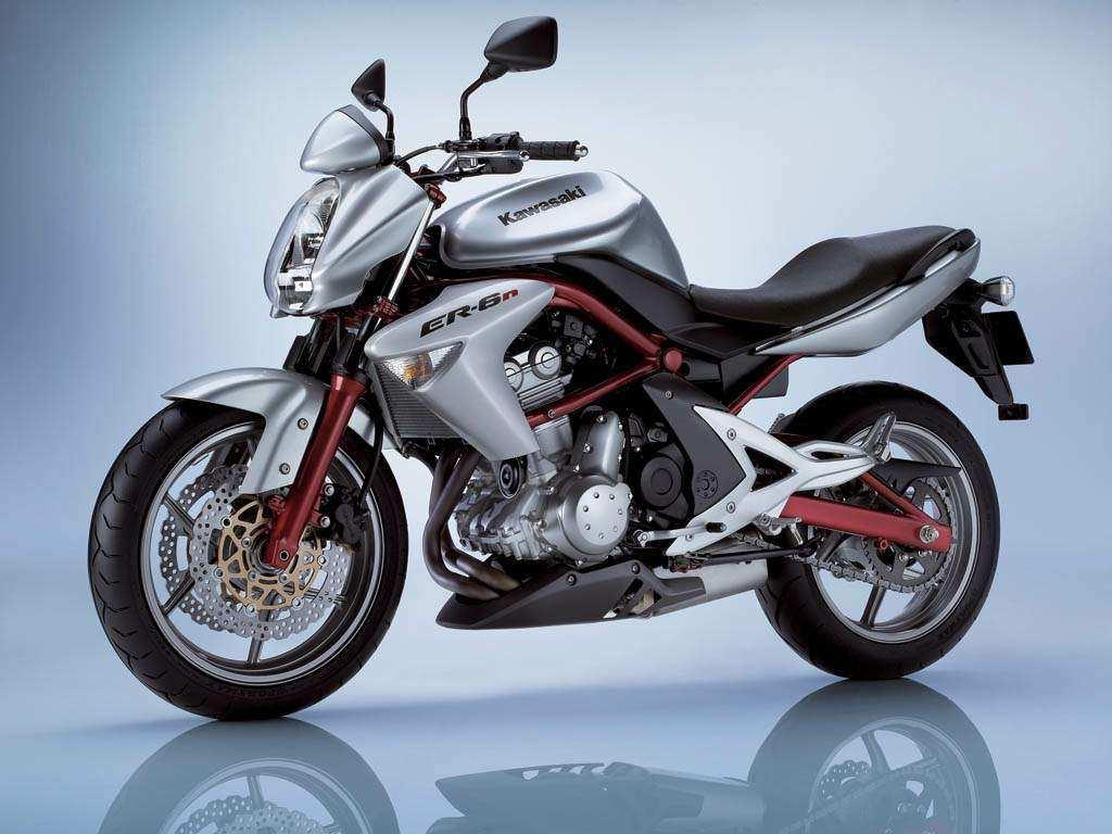 ccm Počet válců: Počet ventilů: Počet rychlostních stupňů (manuál): Jízdní výkon motocyklu Točivý moment:.