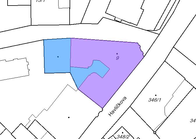 Popis areálu: Pozemek parc. č. 9 s budovou č.p. 46 se nachází v centru města Frýdlant na nároží Havlíčkovy a Okružní ulice.