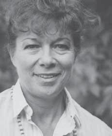 Etika péče. Osobní, politická a globální F Virginia Held Held, Virginia. Etika péče. Osobní, politická a globální. Praha: Filosofi a, 2015. ISBN 978-80-7007-447-3. 314 s.