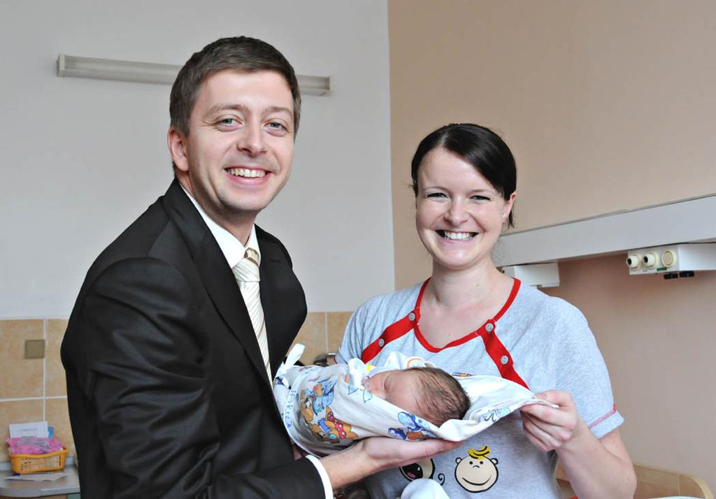 OBSAH: 1) První kolínské miminko, 2) 7. schůze Rady města, 3) Konflikt dvou pacientů v nemocnici, 4) 8. schůze Rady města, 5) Úbytek telefonních automatů, 6) Odvolání ředitele SMSK z funkce, 7) 110.