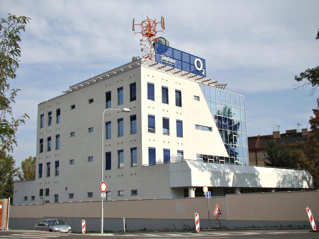 totiž skončit call centrum společnosti O2 v Kolíně.