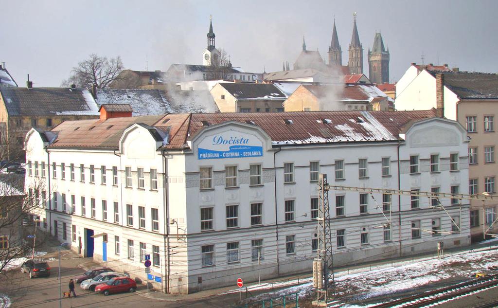 Projednány, schváleny nebo vzaty na vědomí byly dva záměry města, zápisy z jednání pěti komisí Rady města a dvě informativní zprávy. Schůze byla ukončena v 17.25 hod.