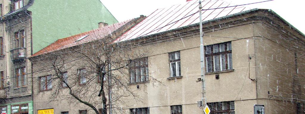 Otevřeno. To by mělo od nynějška (31. března) platit pro tzv. katr, tedy dveře ve vstupních prostorách městského úřadu, které se v mimoúředních dnech zavíraly.