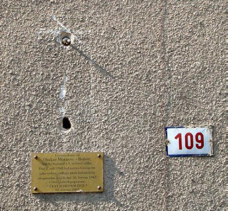 Akce se v zcela zaplněné synagoze účastnilo mnoho vzácných hostů.