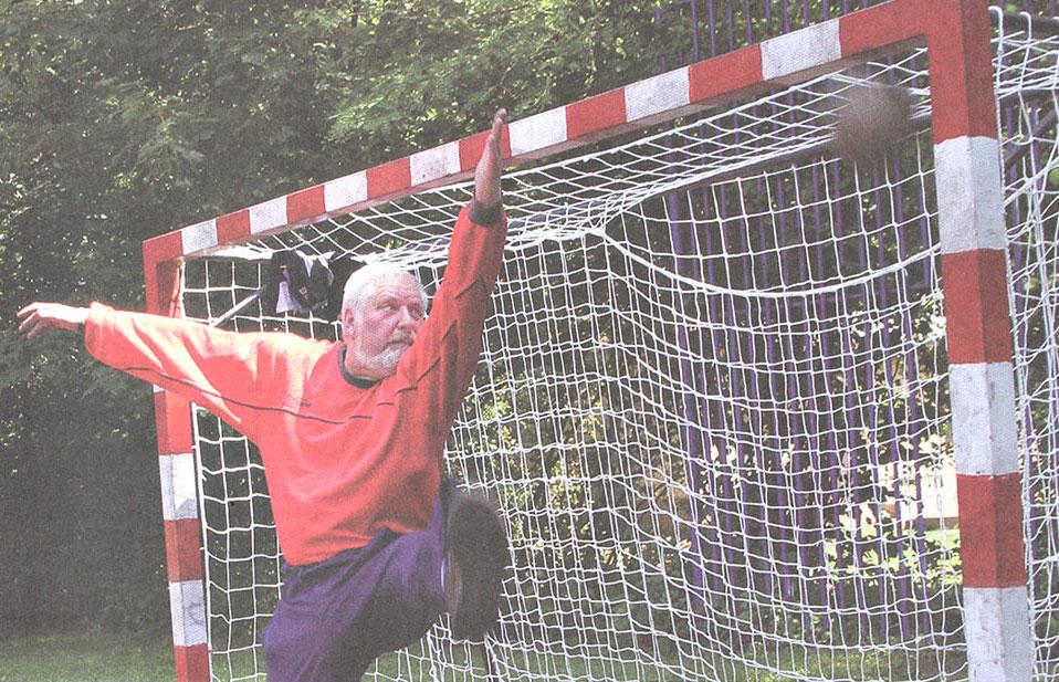 Byli to postupně Bohuslav Břichnáč, Karel Molnár, Petr Křapka, Josef Lébl a Václav Havlíček.