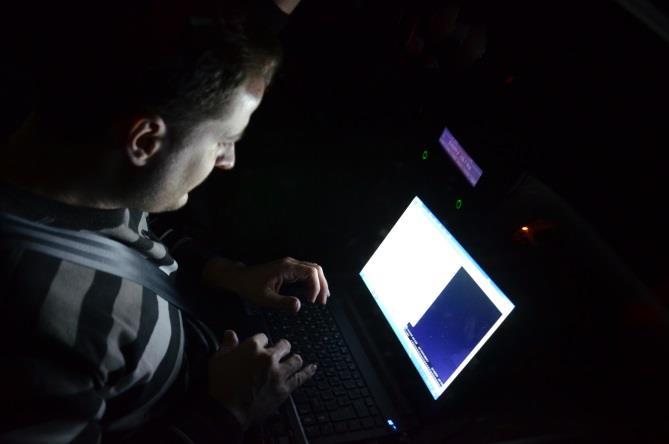 8: Průběžný sběr dat z řídících jednotek vozidla (rychlost,
