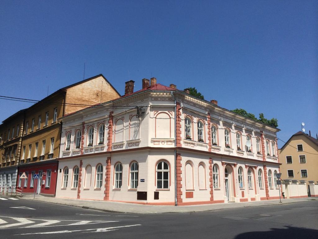 2016