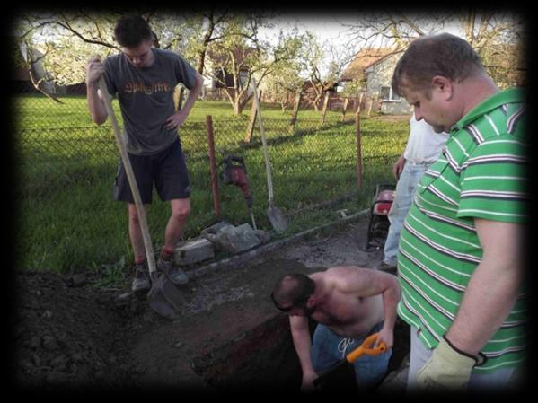Stav finančních prostředků na účtech celkem 4 924 tis. Kč. 3.