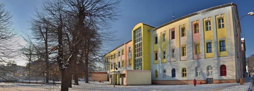 Školská rada ve školním roce 2016 2017 pracovala ve složení: Zástupce zřizovatele: Mgr. Bc. Roman Ziegler ředitel 8. ZŠ Most Hana Vegnerová referent SBD Krušnohor Zástupce školy: Mgr.