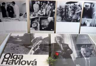 Public Relations Public Relations Photography Exhibition Olga Havel and the Committe of Good Will The Dobré zprávy (Good News) Magazine For the 9 th consecutive year, the OHF published its electronic