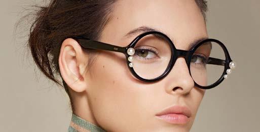 Některé modely jsou navíc ozdobeny zdvojeným nosníkem, tzv. hrazdičkou (Jimmy Choo, Givenchy).