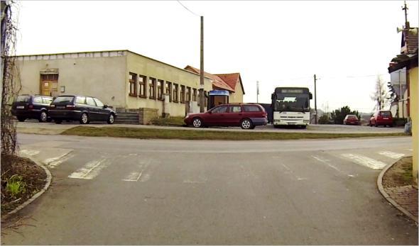 Popis každé závadové dopravní značky obsahuje evidenční kód (jakési číslo pořadí) v aplikaci CEBASS 11, kód dopravní značky dle Vyhlášky č.