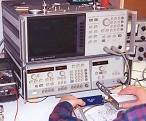 Vysokofrekvenční a mikrovlnné obvody představují základní a neodmyslitelné stavební bloky všech dnešních elektronických komunikačních systémů: mobilních i stacionárních, rozhlasových i televizních,