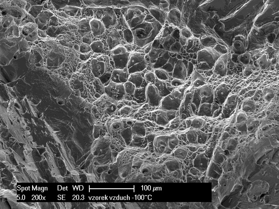 zkoušce vrubové houževnatosti při teplotě -100 C.