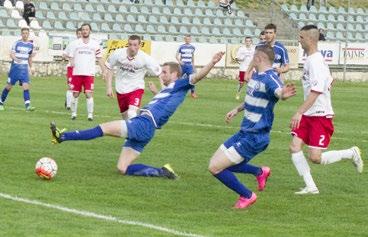 strana 10 ročník 3 číslo 16 18.4. 2016 Spartakovci naďalej zveľaďujú futbalový areál Po vybudovaní veľkého umelého ihriska s umelým osvetlením, prišlo aj na opravu prírodného trávnatého ihriska - 4.