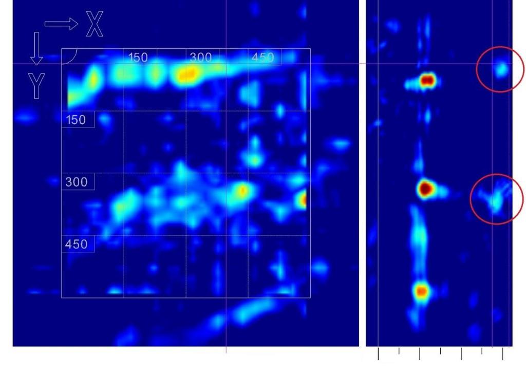 V hloubce 275-315 mm od vnitřního okraje stěny komory, jsou vidět anomálie zjištěné radarem na hranici jeho dosahu, které mohou znázorňovat probíhající předpínací výztuž viz Obr 