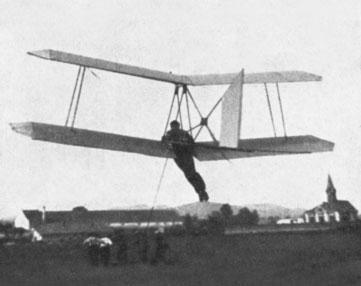 Sport v malém letectví teprve příchod létání na závěsných kluzácích, stavěných podle vynálezu amerického aerodynamika F. Rogalla.