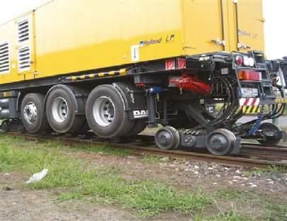 DAF Welderliner dvoucestná svařovna Oblast nasazení: Dvoucestný stroj pro stykové svařování kolejnic s odtavením SaZ,