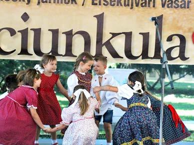 regionálnych súťažiach, celoštátnych prehliadkach na Slovensku mnohé ocenenia. Účinkoval aj v relácii pre deti Matelko (1977).
