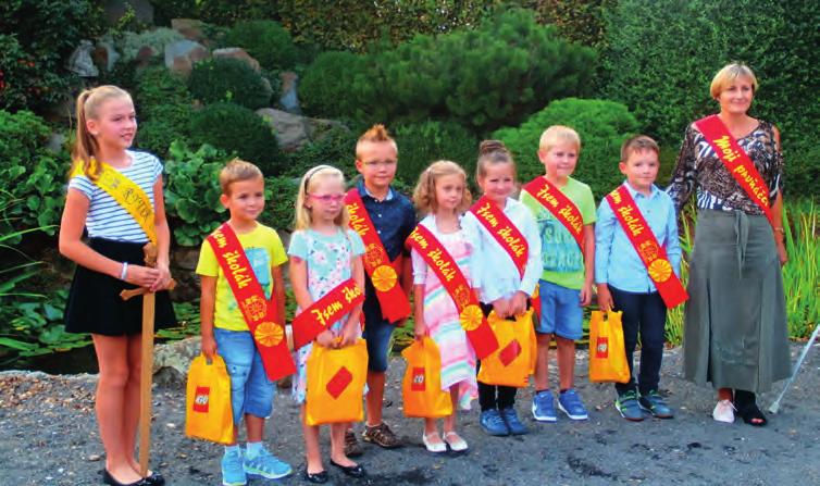 Vávrovičtí školáci zahájili svůj nový rok tradiční Zahradní slavností 3. září. Do první třídy nastoupilo 7 prvňáčků.