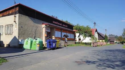 Na běžkách v upravené stopě Příroda kolem nás je velmi krásná. Hřebenové túry kolem naší obce lákají mnoho z nás a také mnoho dalších turistů. V létě i v zimě.