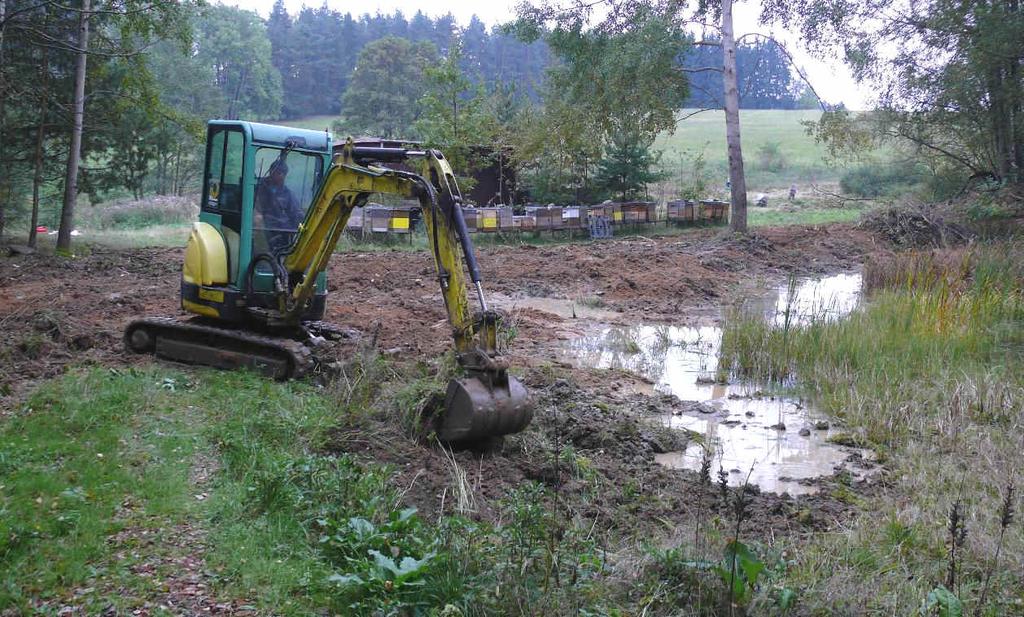 2.6.6 Hulišťata Bývalá pískovna a louky se nachází nedaleko obce Kostelní Myslová. V roce 2014 jsme zde navázali na opatření provedené v letech 2009-2010 a 2012.