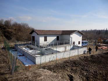 10 PRÍKLADY ÚSPEŠNE ZREALIZOVANÝCH PROJEKTOV Názov projektu: Splašková kanalizácia a II.