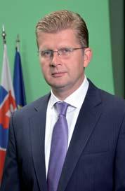 4 Vážení čitatelia, vláda Slovenskej republiky považuje za štátny záujem Slovenskej republiky dosiahnutie a udržiavanie vysokej kvality životného prostredia a ochranu a racionálne využívanie