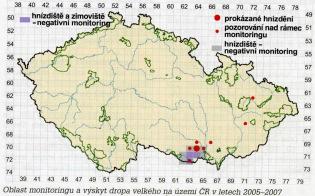(úhyn např. čížci) Další případy nebezpečných látek: Diclofenac (léčivo pro dobytek) toxický pro supy (např.