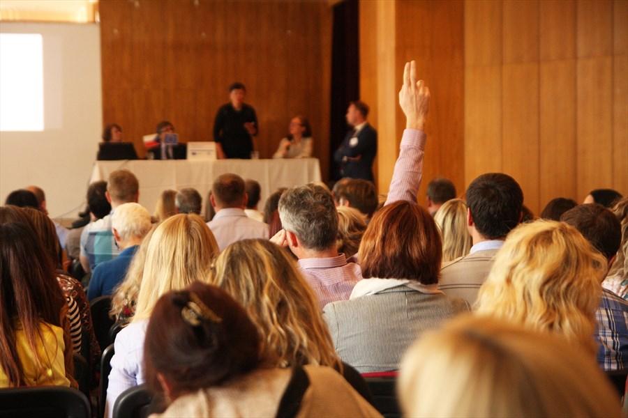 Centra společných služeb šetří čas, je ho tak víc na služby lidem V říjnu se pracovníci Center společných služeb mimo jiné podrobněji věnovali obecnému nařízení o ochraně osobních údajů (tzv. GDPR).