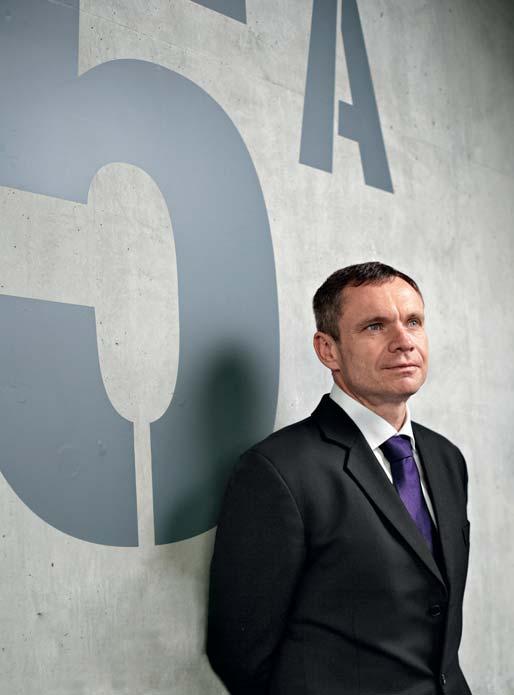 28 Euro 11 12. března 2012 report korporátní dluhopisy Místo banky boháč Movití Češi skupují dluhopisy velkých tuzemských firem. Za poslední rok utratili miliardy korun Je nám líto.