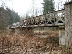 77 Most železniční (nad Hlubokým potokem), PF11_ZM 9.487 km mostovka - 435.