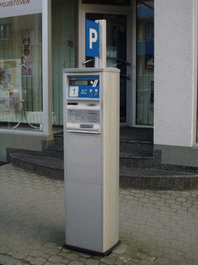 provoz 18 parkovacích automatů celkem