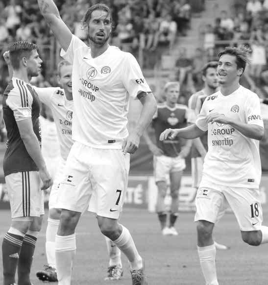 1.FC SLOVÁCKO 19 Došek náhradníkem do nároďáku Pokud se okolnosti sejdou, jsem připravený na sraz přijet Libor Došek se na Slovácku cítí skutečně jako doma, a tak není divu, že stárne jako víno,