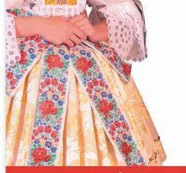 Vzpomínali nad historickými fotografiemi, dobovými články, ale hlavně oživovali